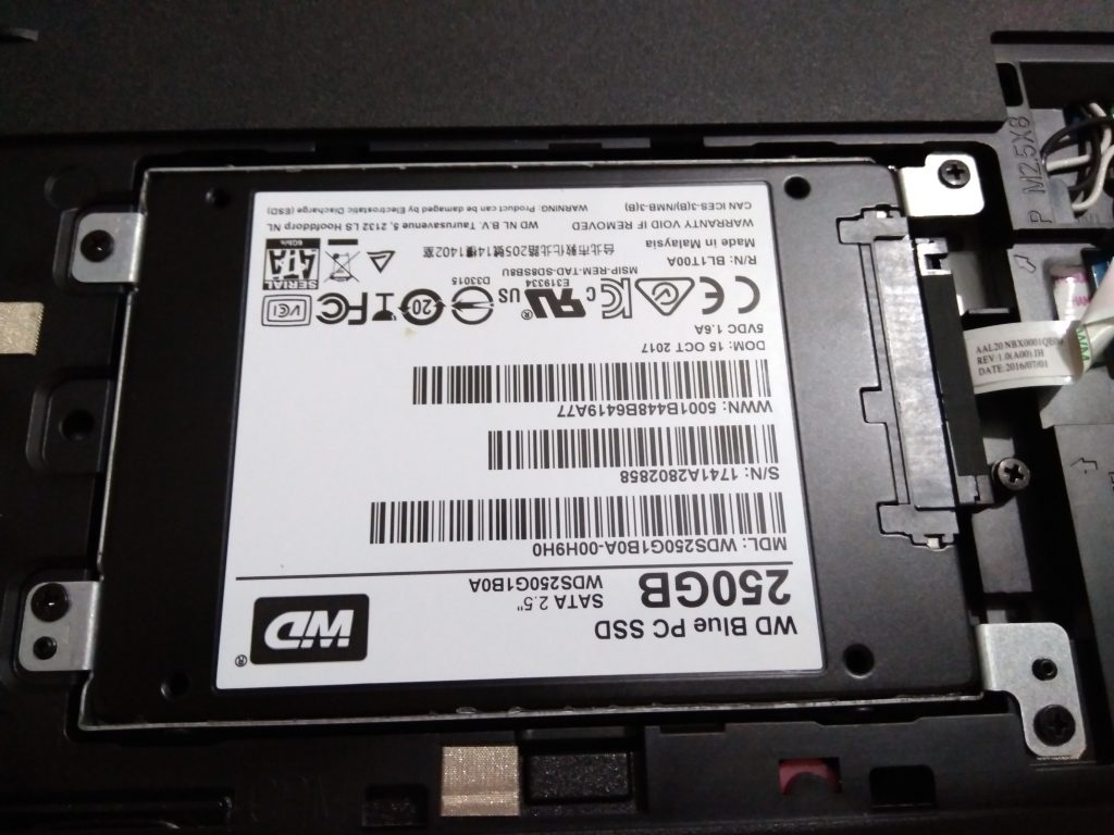 Sata HDD connected to Dell Inspiron 5559