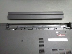 Dell Inspiron 5559 extracting battery extracted
