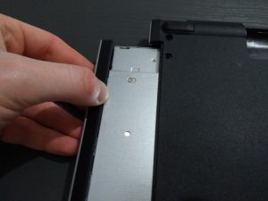 Dell Inspiron 5559 - Extracting DVD