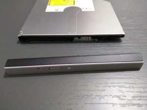 Dell Inspiron 5559 - Remove DVD front panel